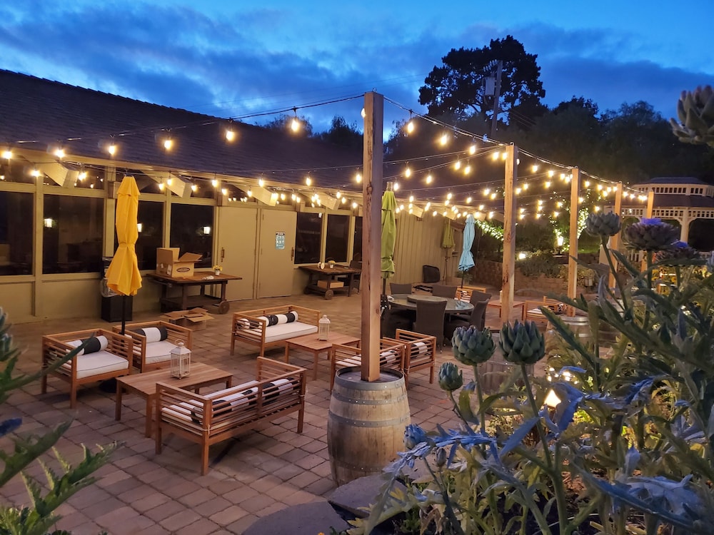 Carmel Valley Lodge And Resort 5/50