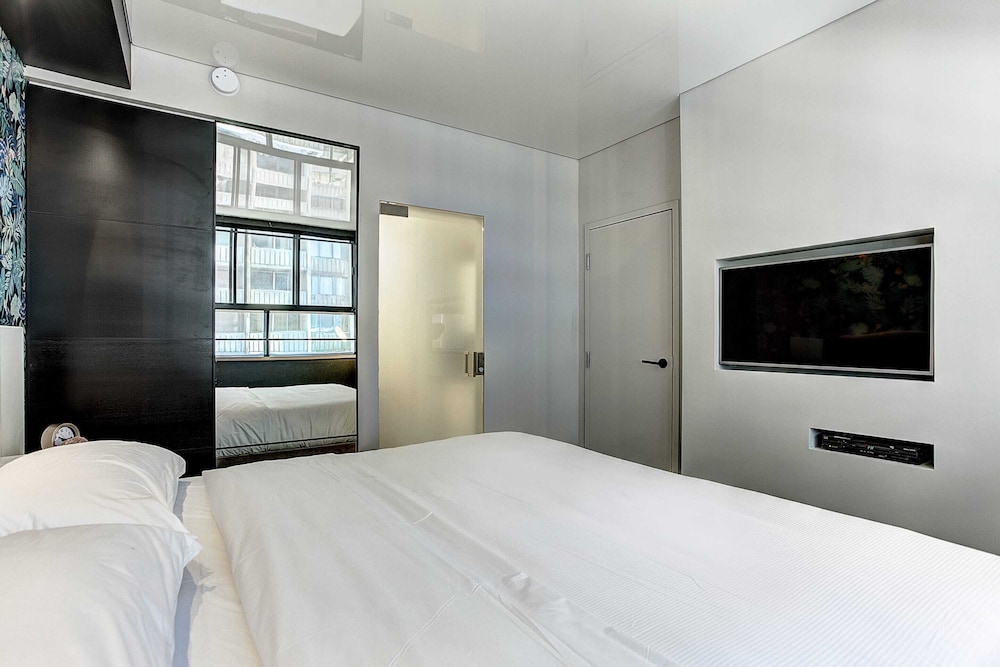 1 BEDROOM, APARTMENT