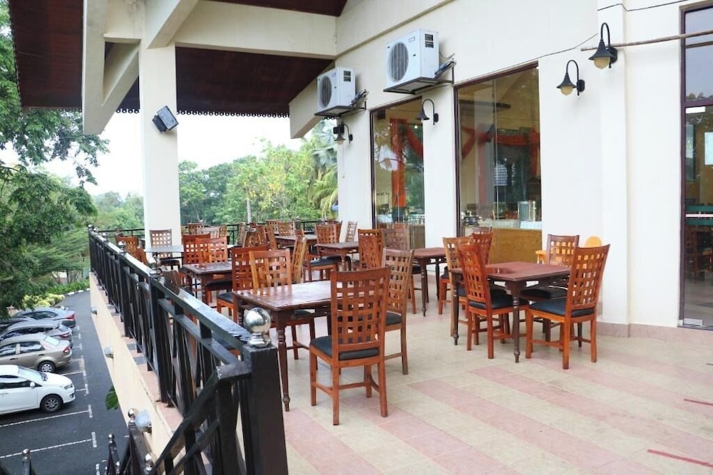 FELDA RESIDENCE TEKAM 16/24