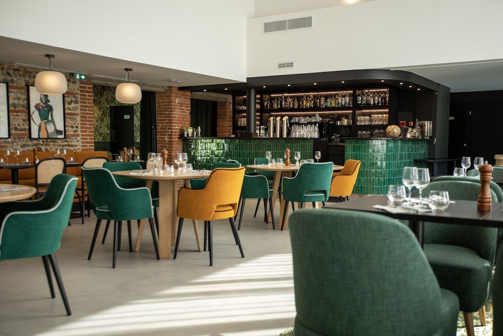 restaurant-cafeteria