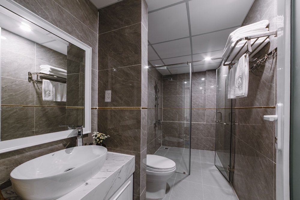 Minh Tam Phu Nhuan Hotel and Spa 42/50