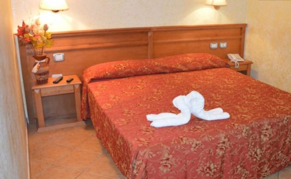 Antica Marina Hotel 8/23