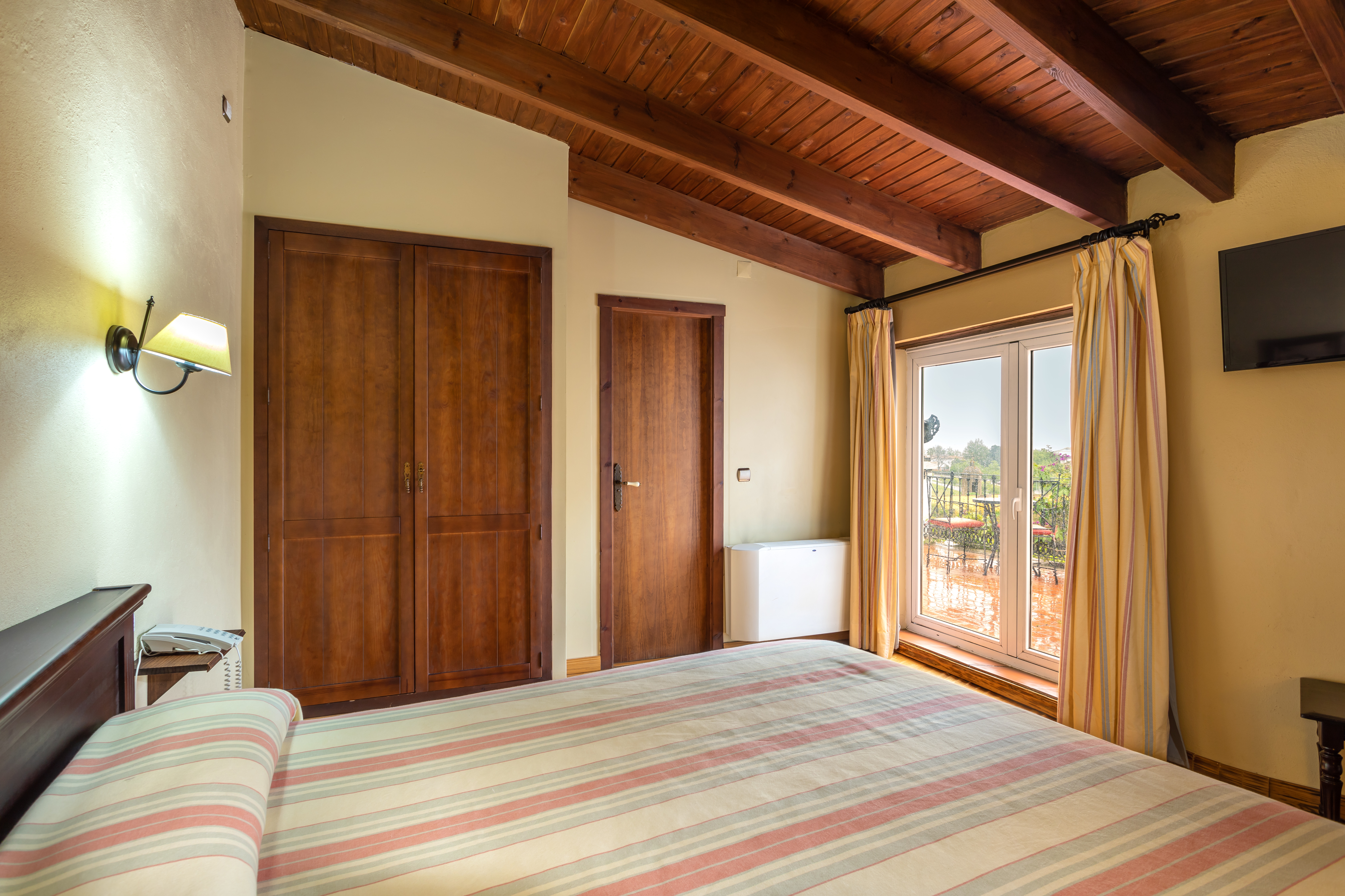 غرفة سوبيريور بإطلالة على الحديقة بشرفة، Sao Joao de Deus by RIDAN Hotels 4/5