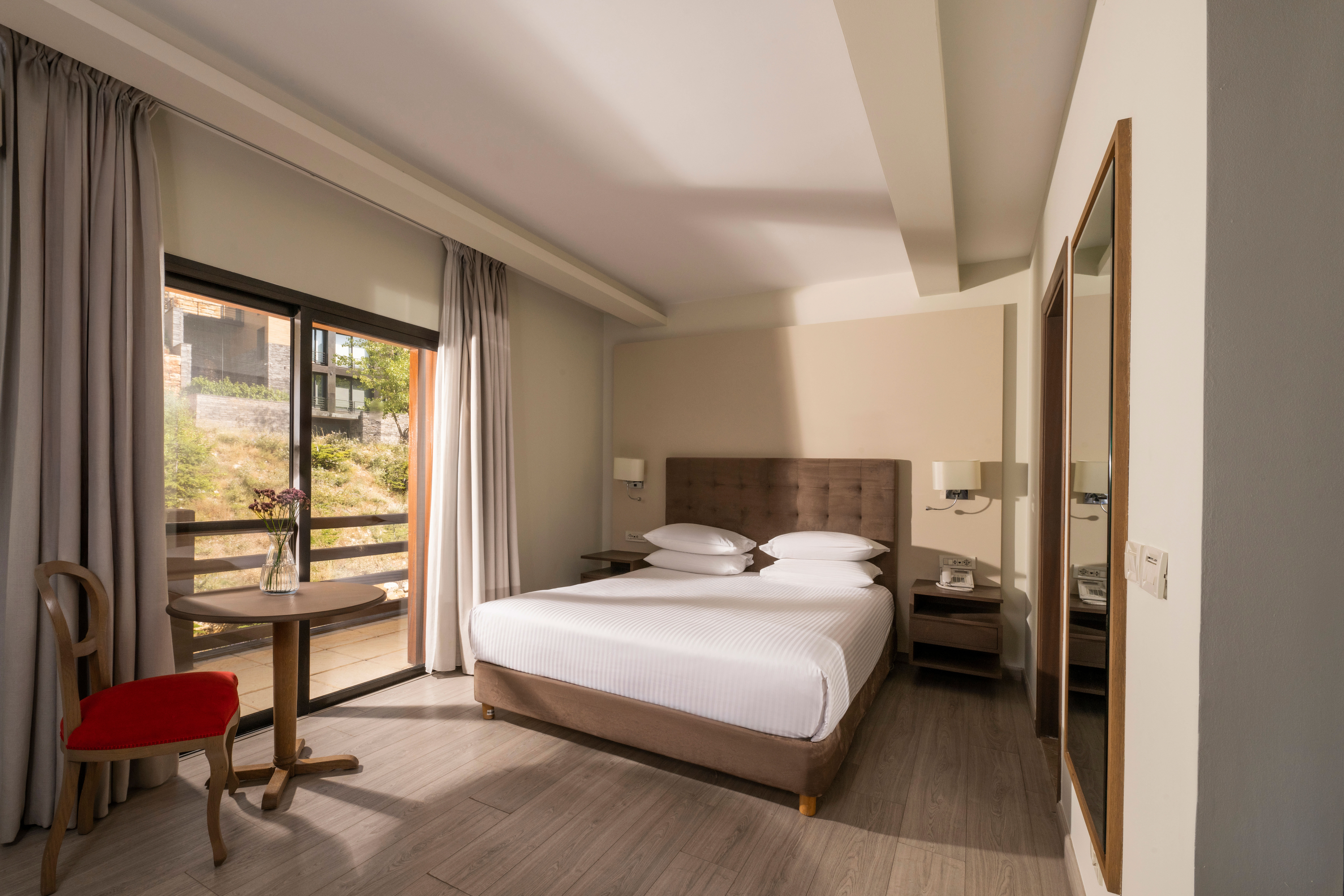 INTERCONTINENTAL MZAAR LEBANON MOUNTAIN 16/50