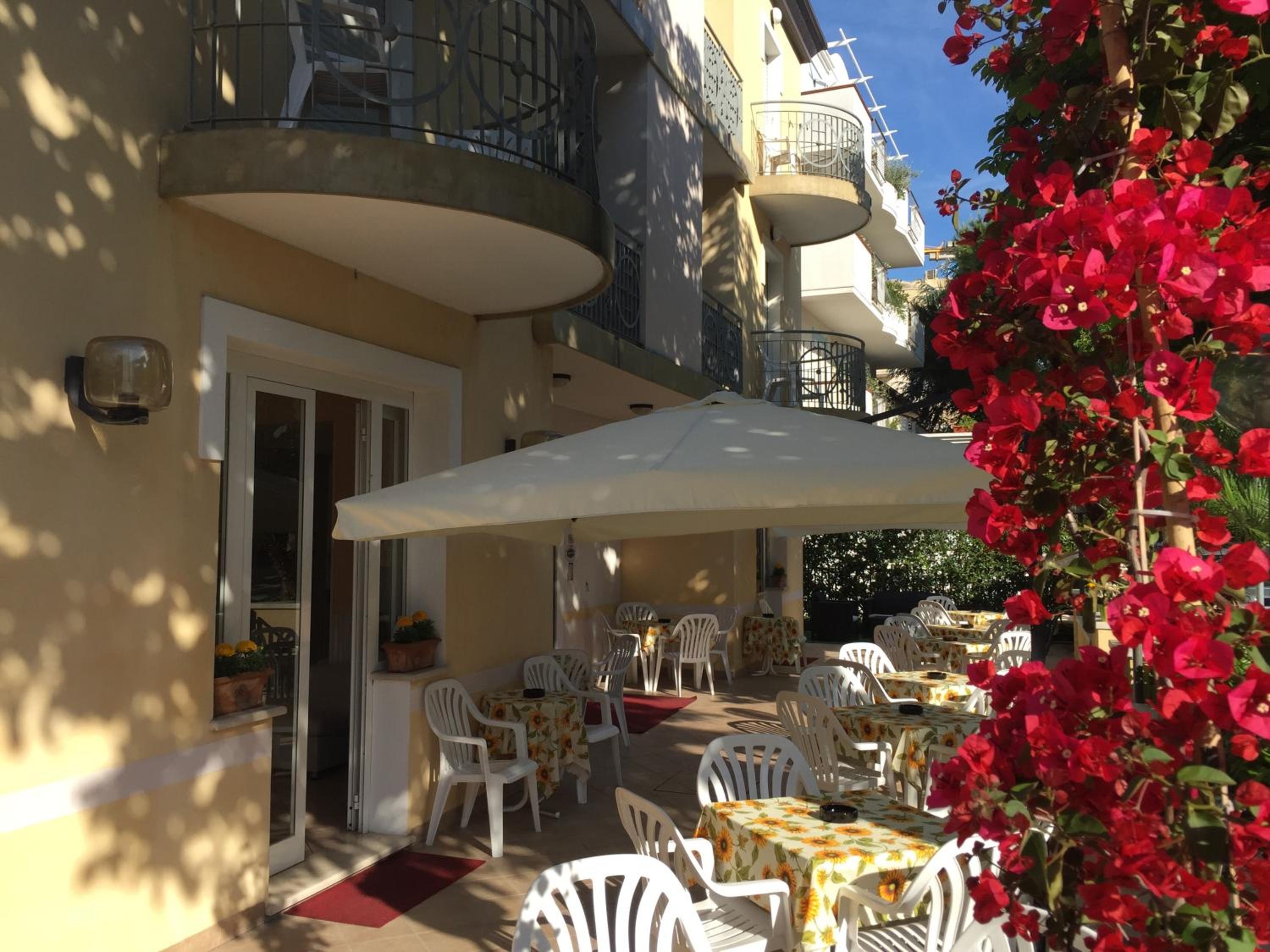 Hotel Monti 3/49