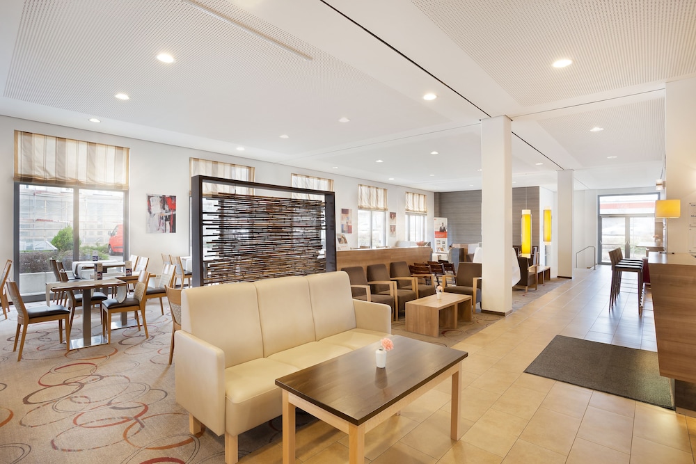 HOLIDAY INN EXPRESS NURNBERG SCHWABACH 44/79