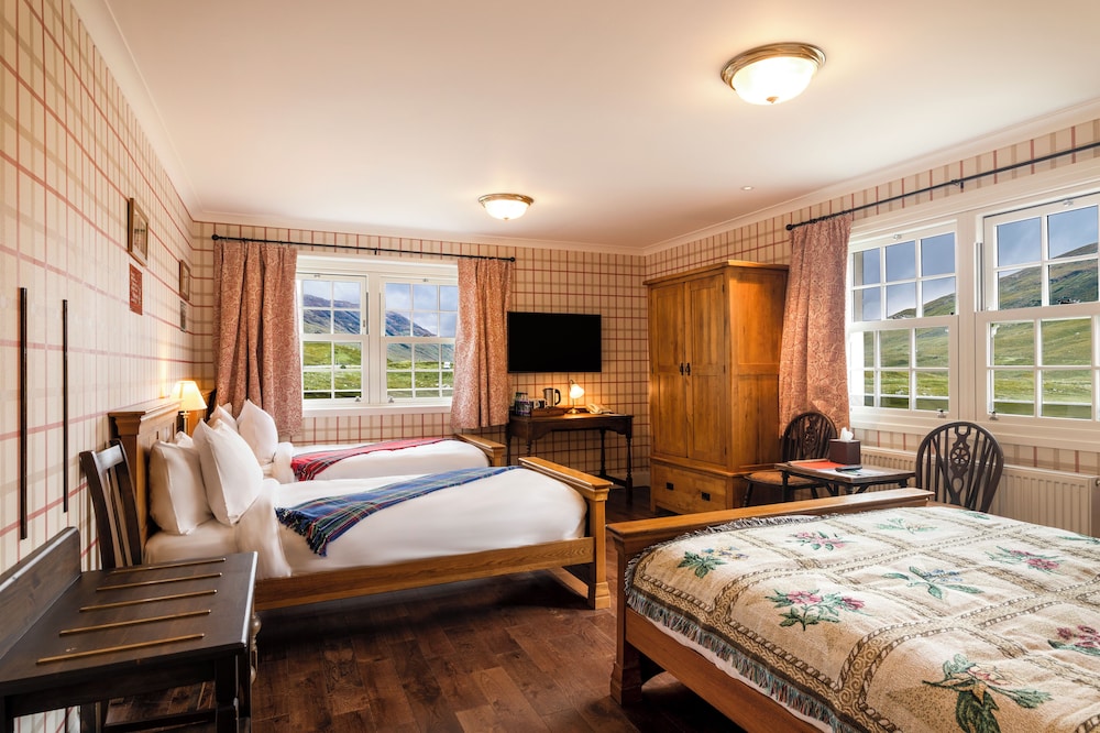 Highland, Family, Double and Twin Beds, Pet Friendly