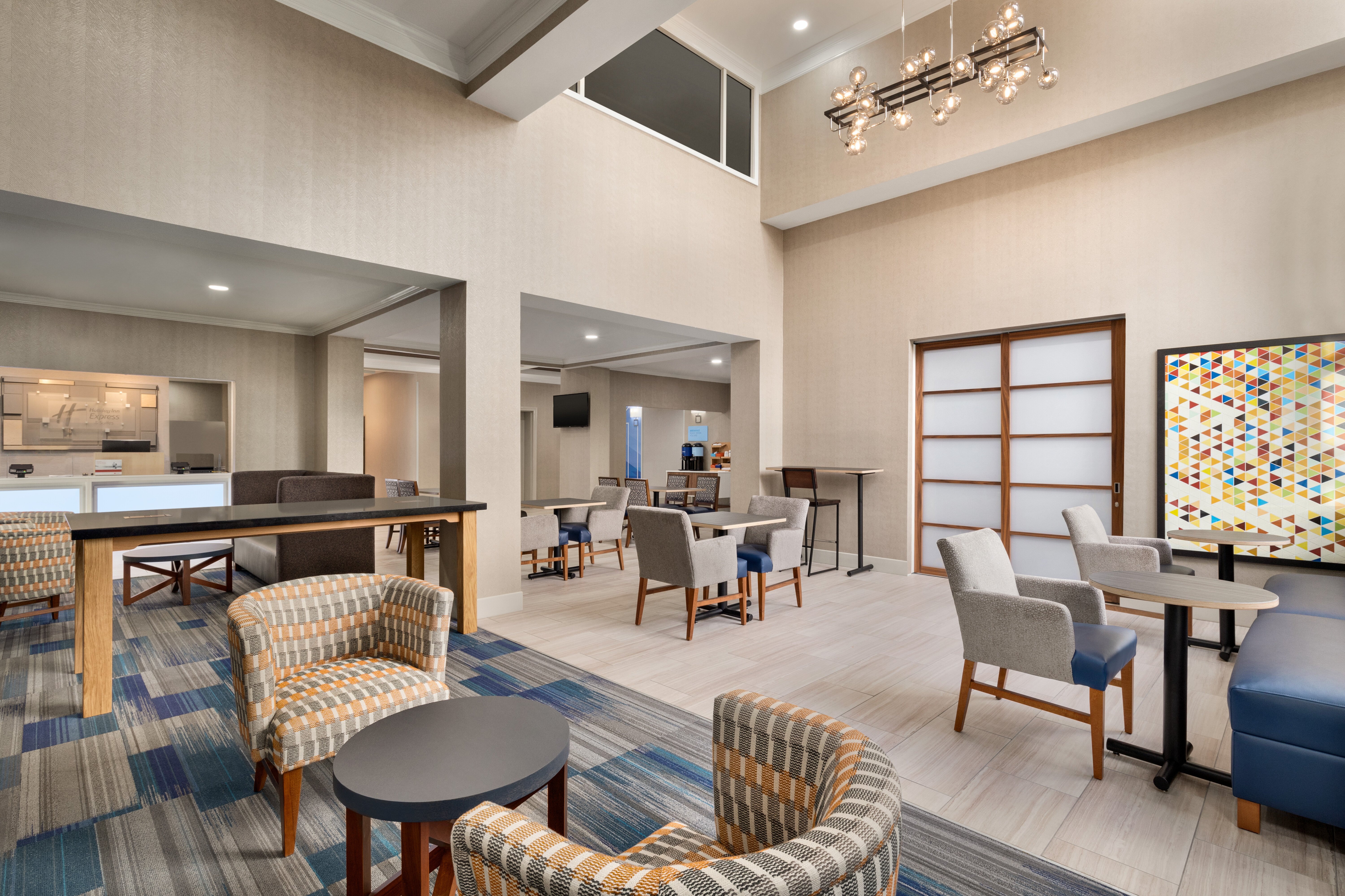 Holiday Inn Express Hotel Suites Auburn University Area 40/53