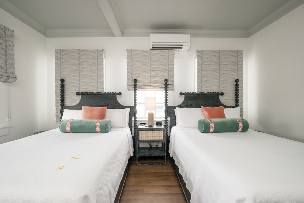 Avalon Bed & Breakfast 15/55