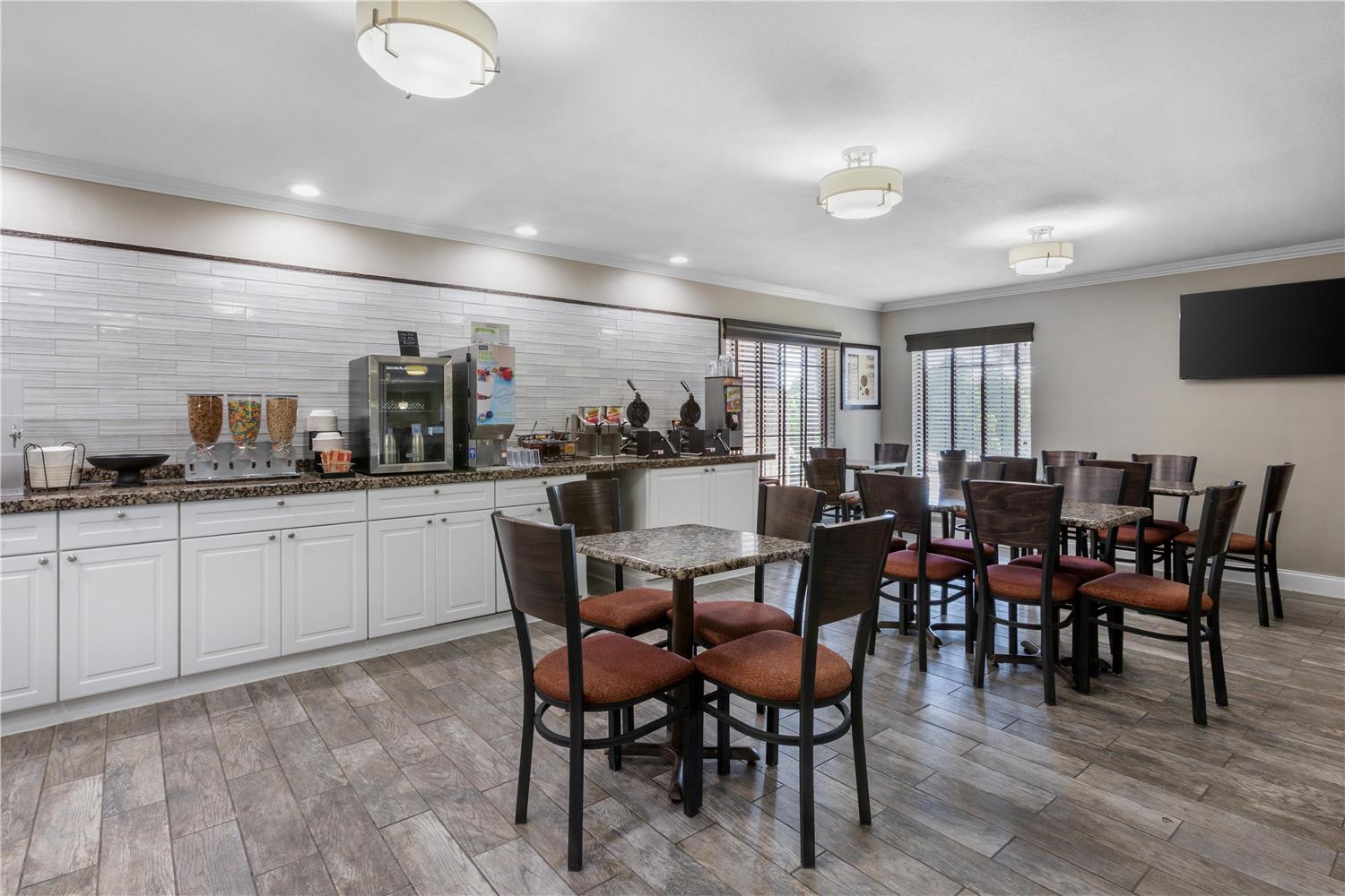 Best Western Brady Inn 22/26