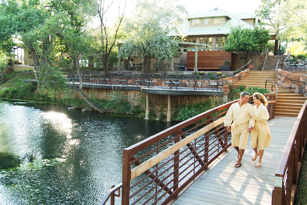Ojo Santa Fe Spa Resort 92/100