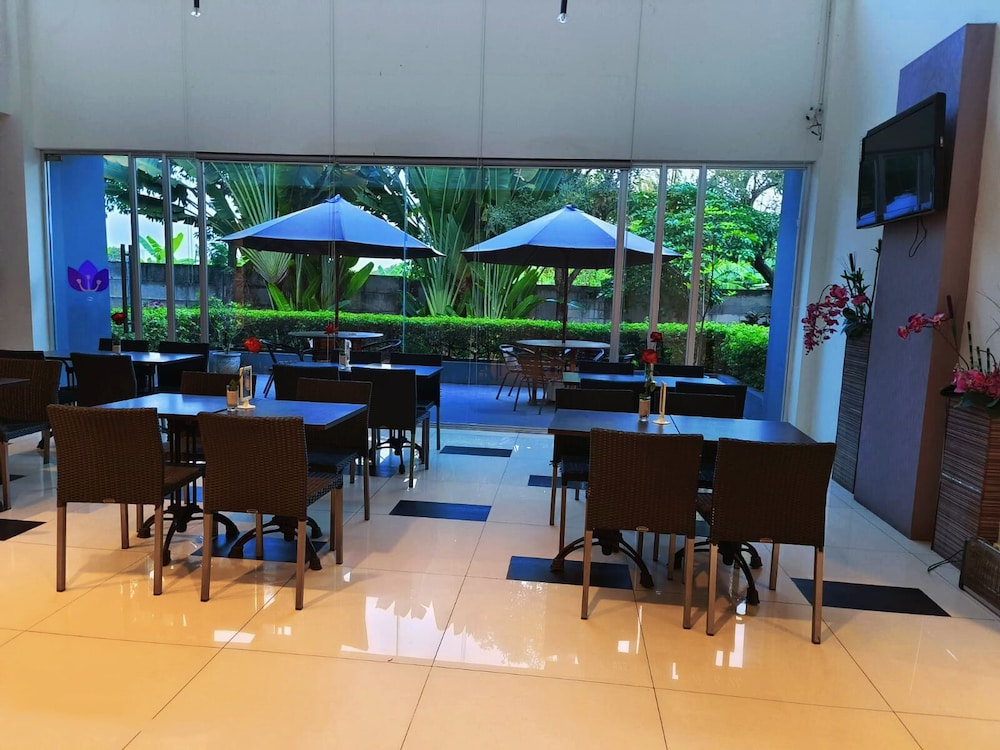 Hotel Tilamas Juanda 43/63