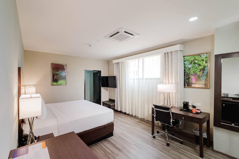 Comfort Inn & Suites Tobago 9/50
