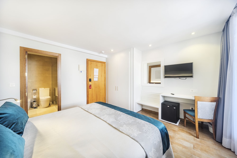 Obal Urban Hotel 10/50