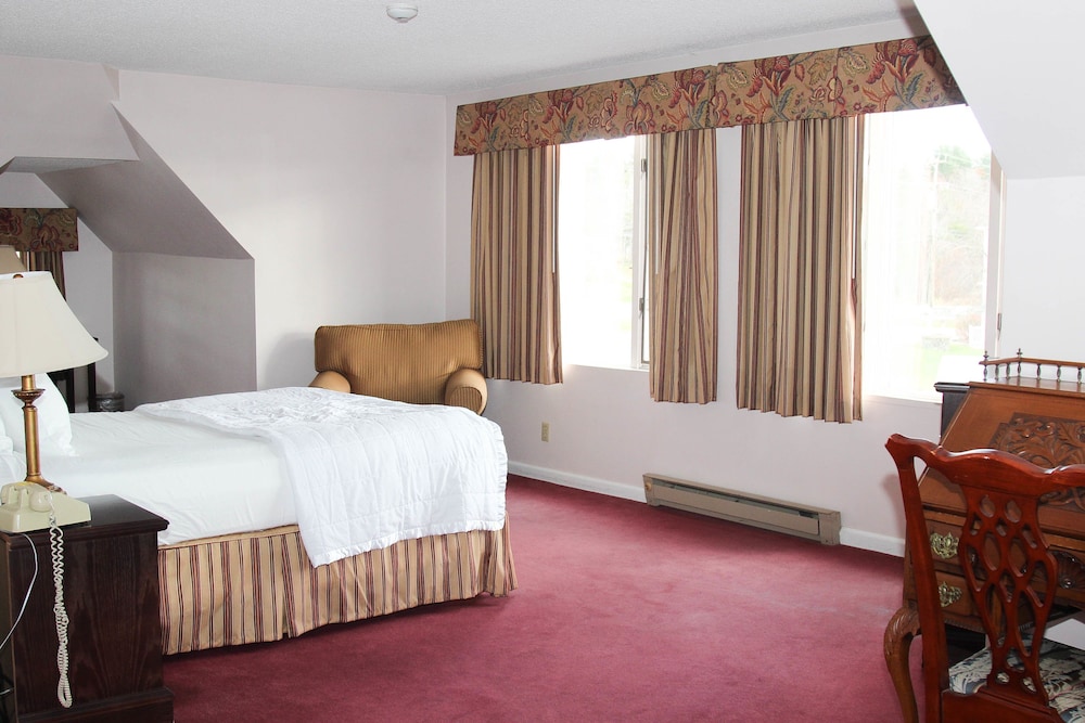 The Lucerne Inn 22/67