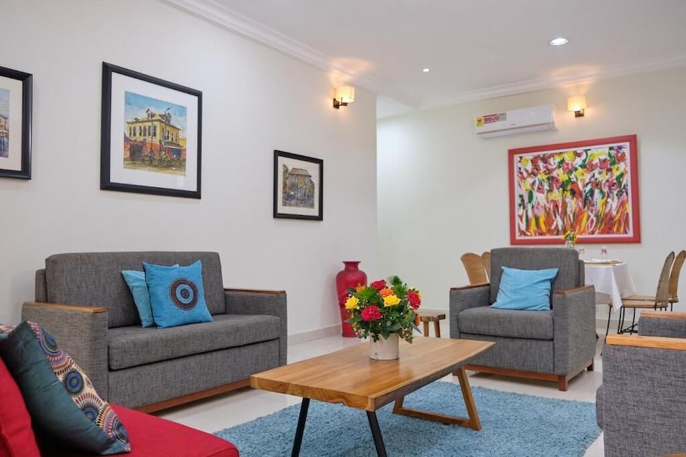 The Highbridge Guest Lodge 28/39