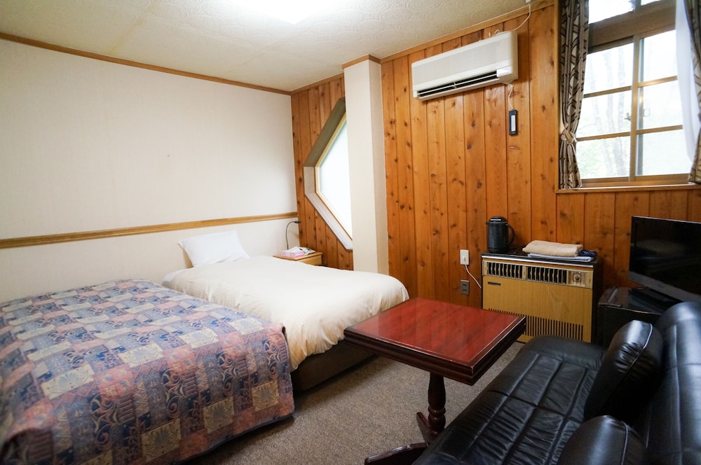 Hakuba Marchen House 20/70