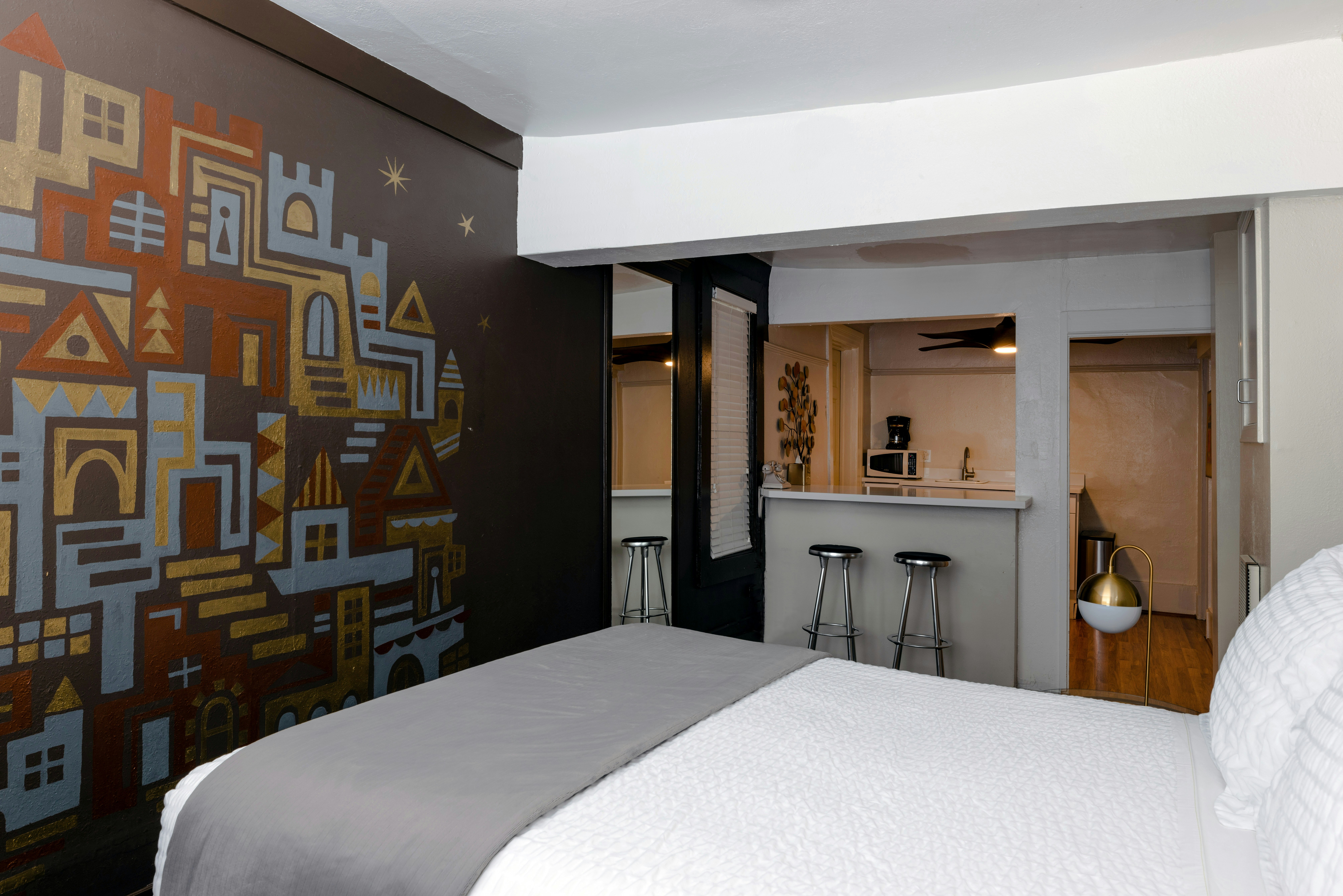 The Metro Hotel 31/49