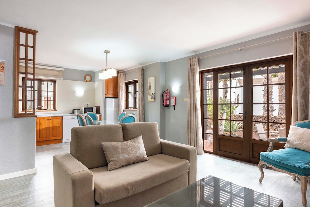 Ona Las Brisas 38/65