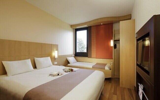 Standard, Triple, Multiple Beds