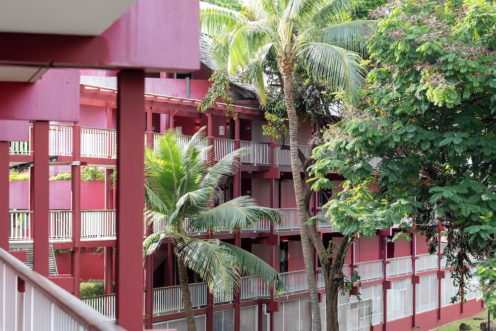 Tahiti Ia Ora Beach Resort 19/83