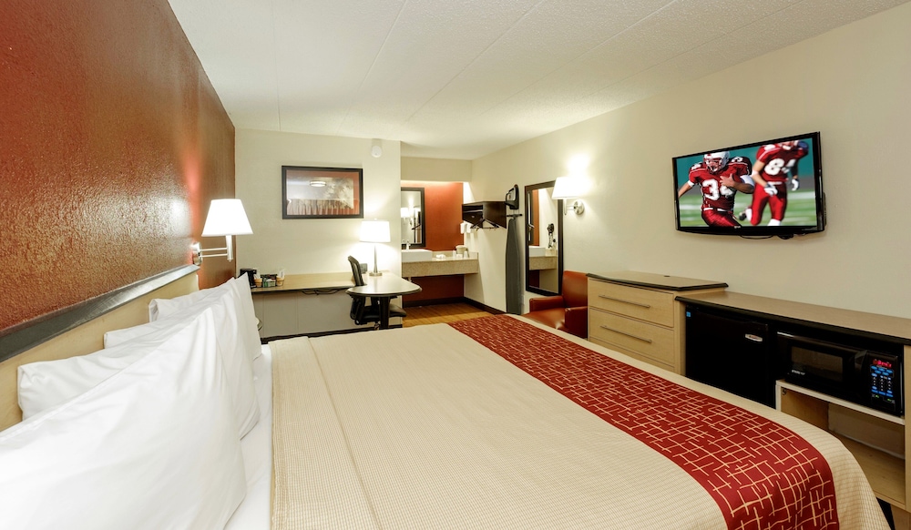 Red Roof Inn Columbus West - Hilliard 9/25
