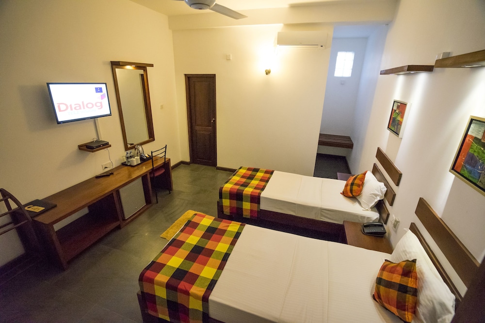 Hotel Alakamanda 45/70