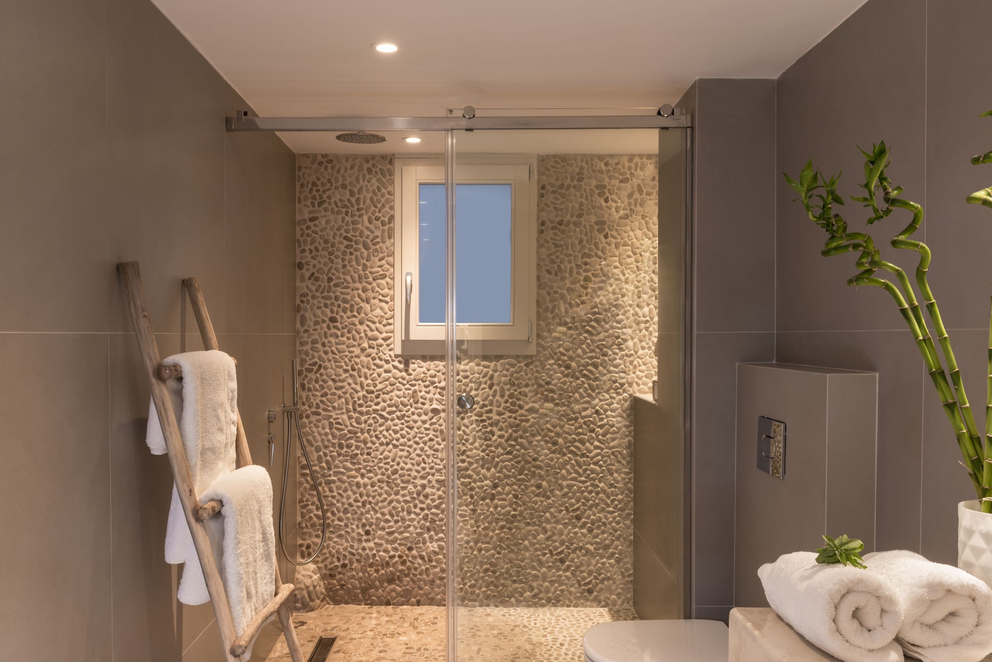 فيلا حصرية بسرير كوين بغرفة نوم واحدة مع أريكة بمسبح خاص، White & Co. Exclusive Island Villas 2/2