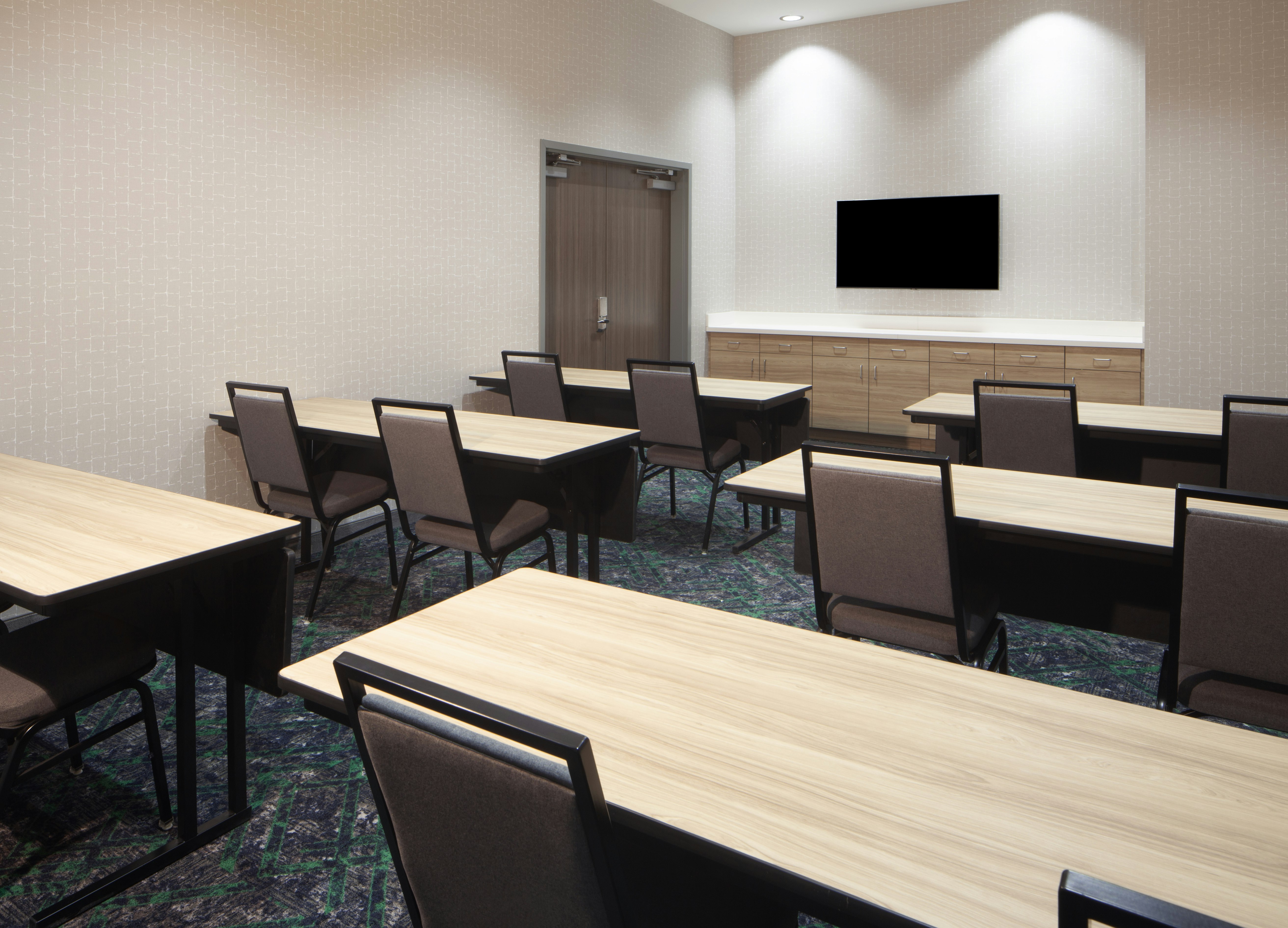 Home2 Suites by Hilton Owensboro 22/23