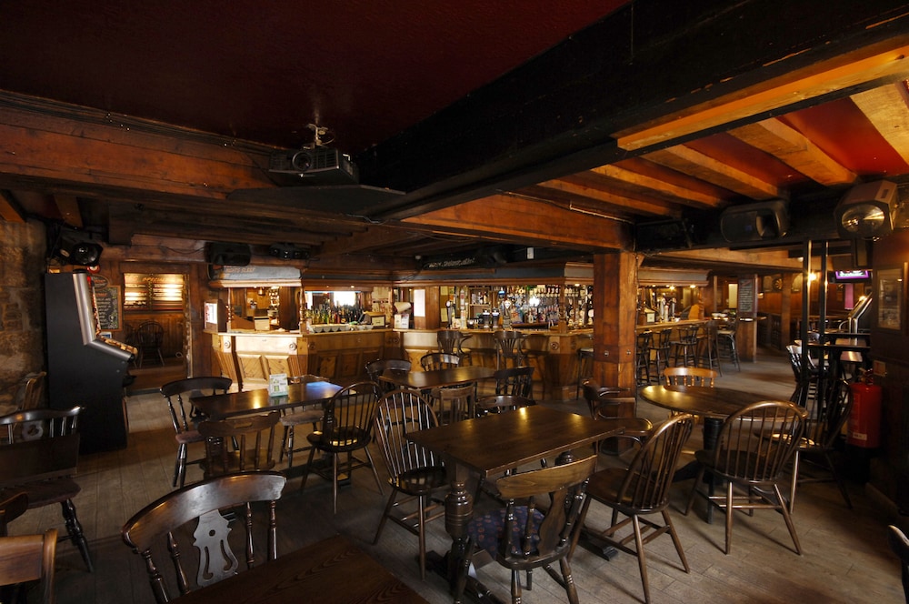 The Longboat Inn 30/41