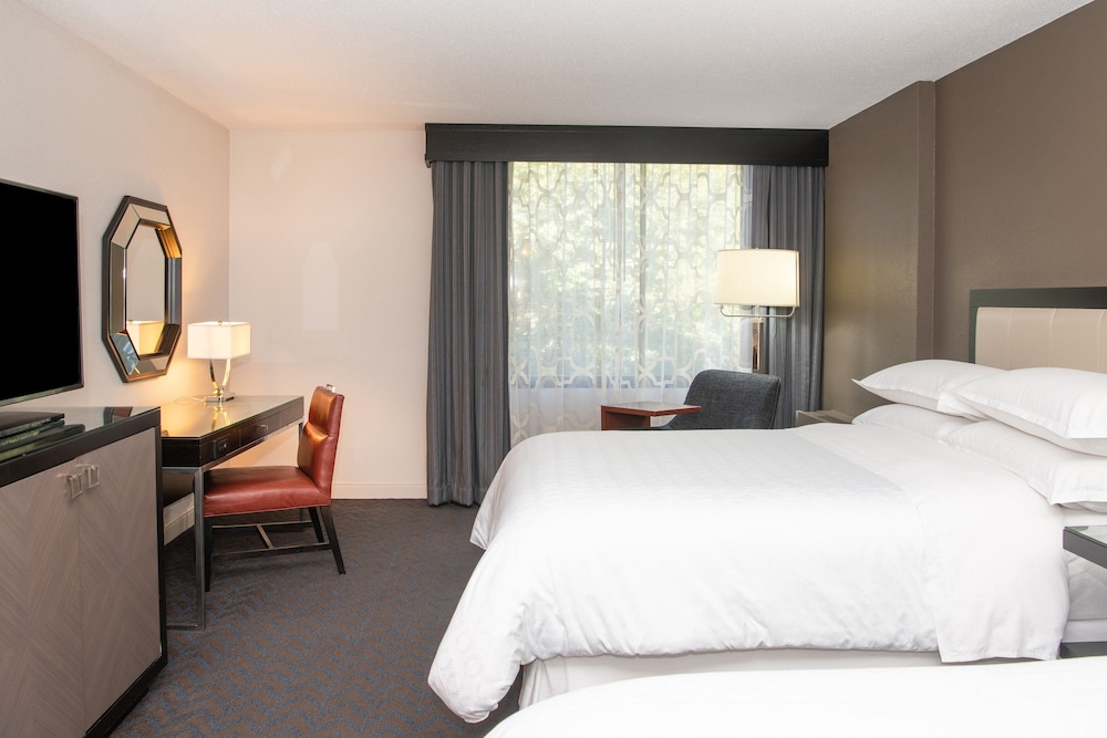 Sheraton Minneapolis West Hotel 13/61