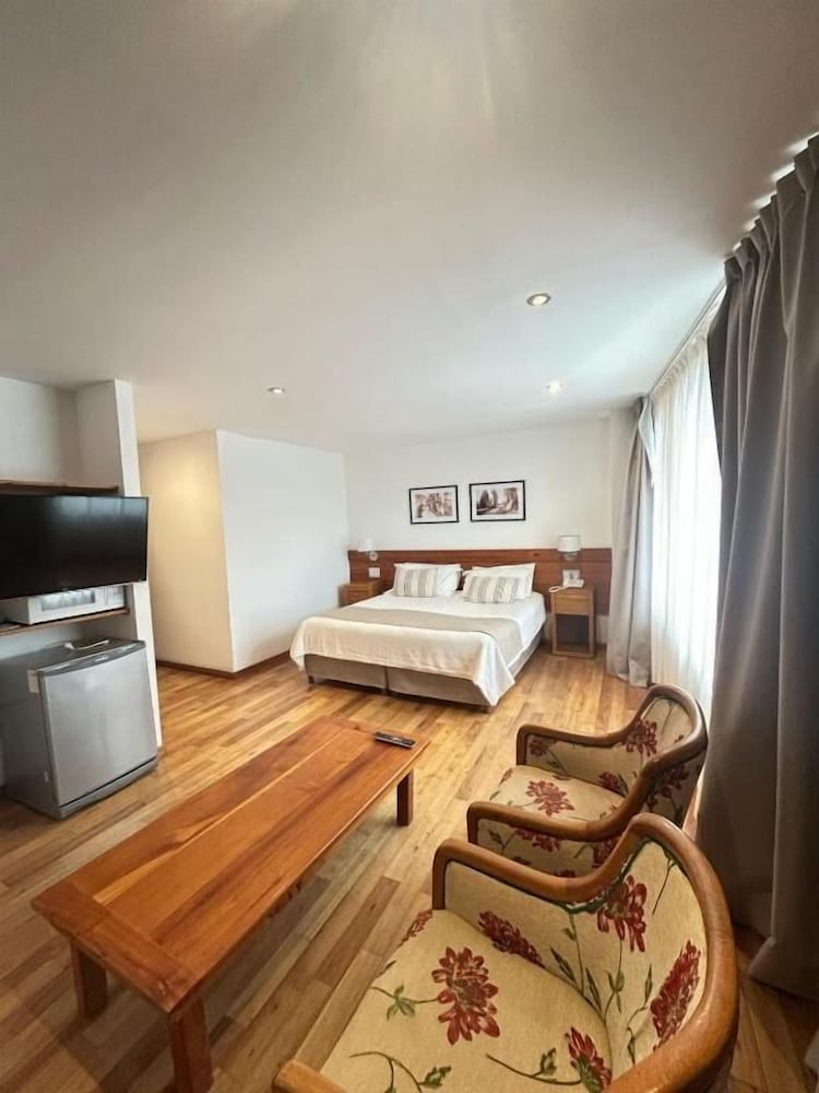 Hosteria del Cerro 29/41