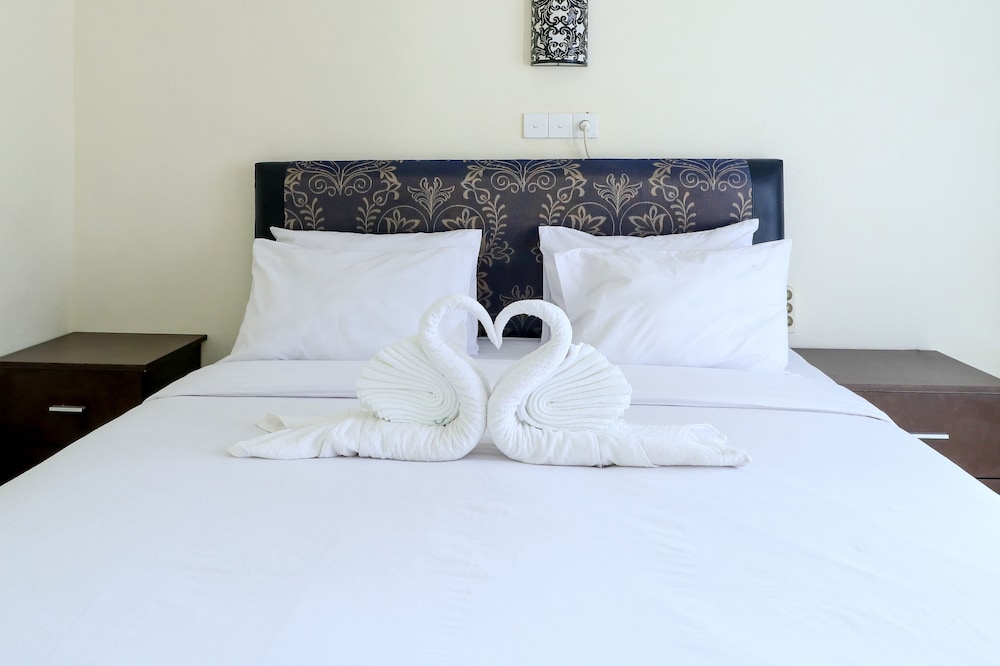 City Garden Bali Dwipa Hotel 49/76