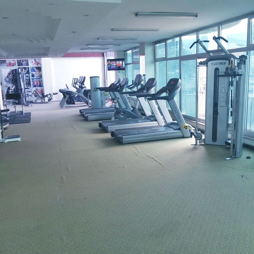 Sarem International Hotel 28/50