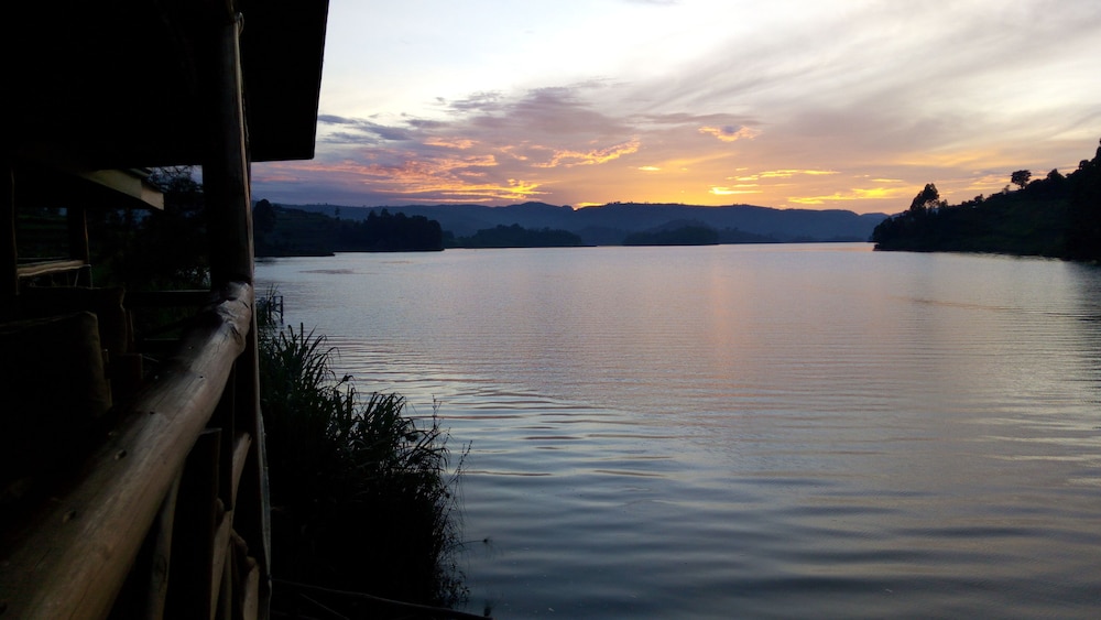 Lake Bunyonyi Rock Resort 38/50