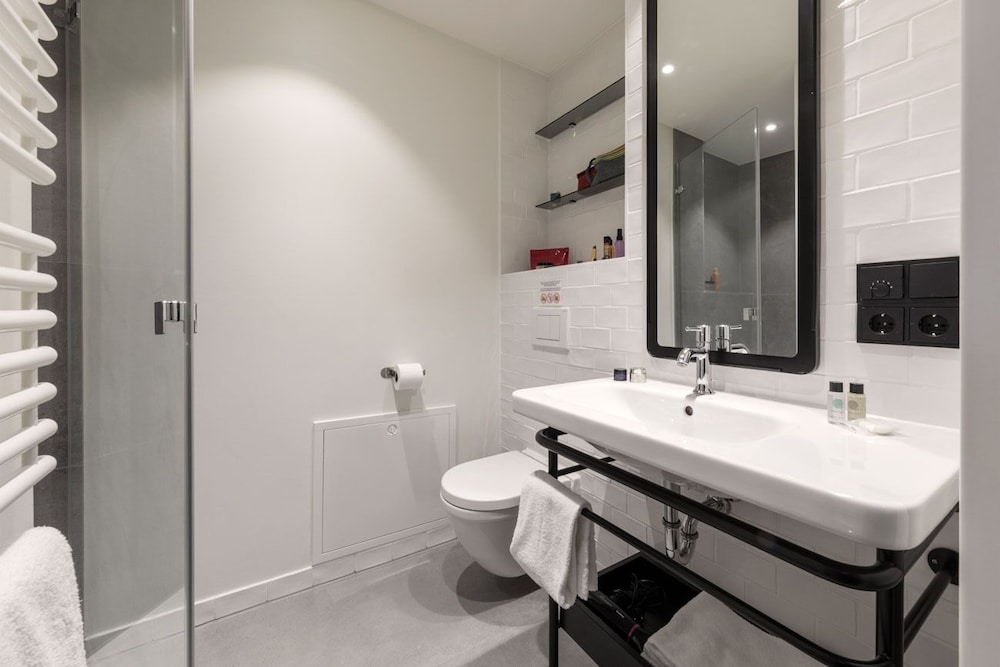 The Spot Serviced Apartments 46/47