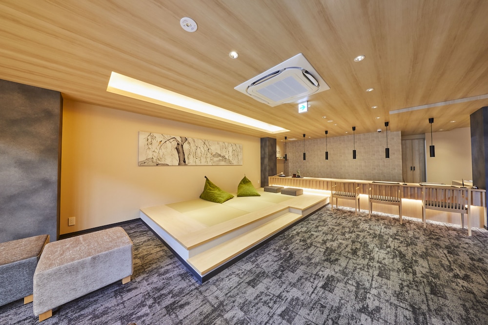 Rinn Shirakawa South 34/50