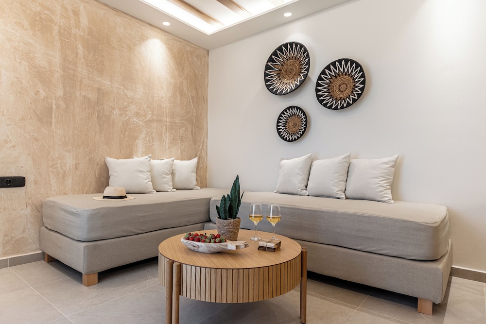 Perla Hotel 48/73