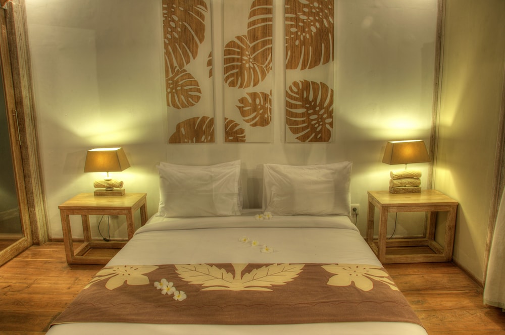 Villa Layla 8/34