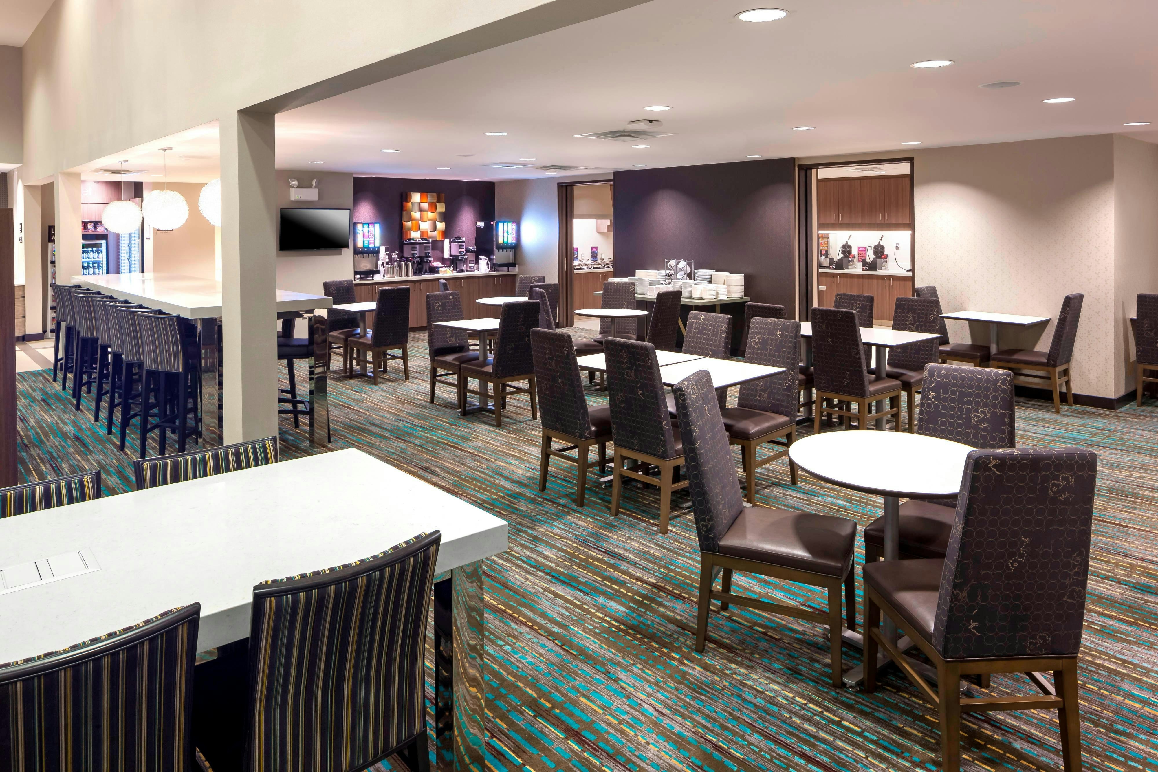 Residence Inn Near Universal Orlando 33/48