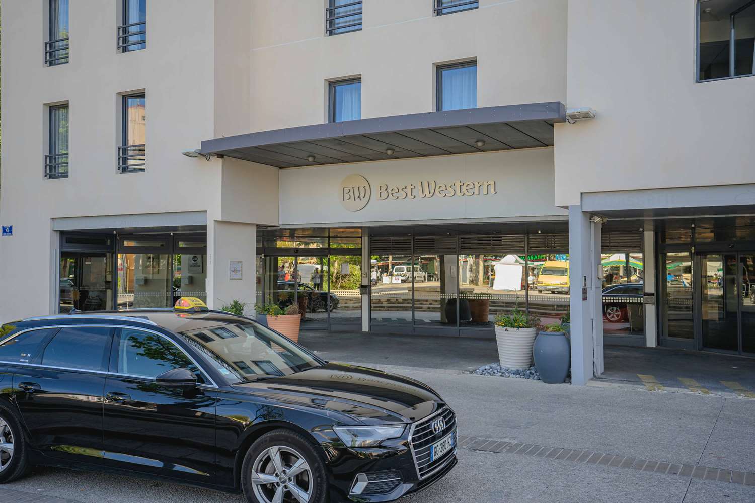 Best Western Linko Hotel 33/40
