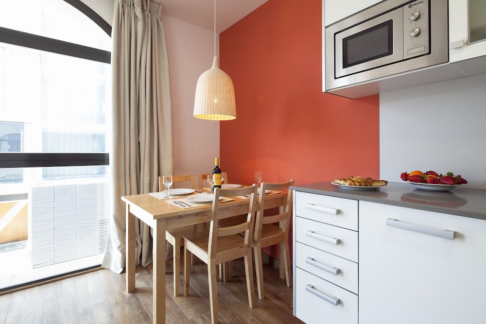 Inside Barcelona Apartments Sants 85/99