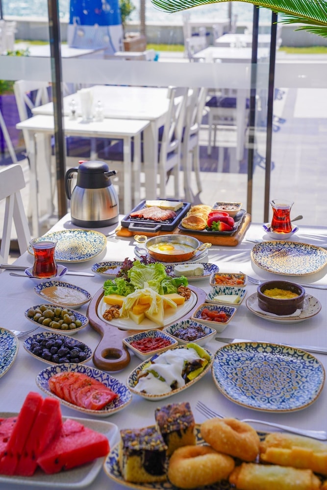 Uras Beach Hotel 29/50