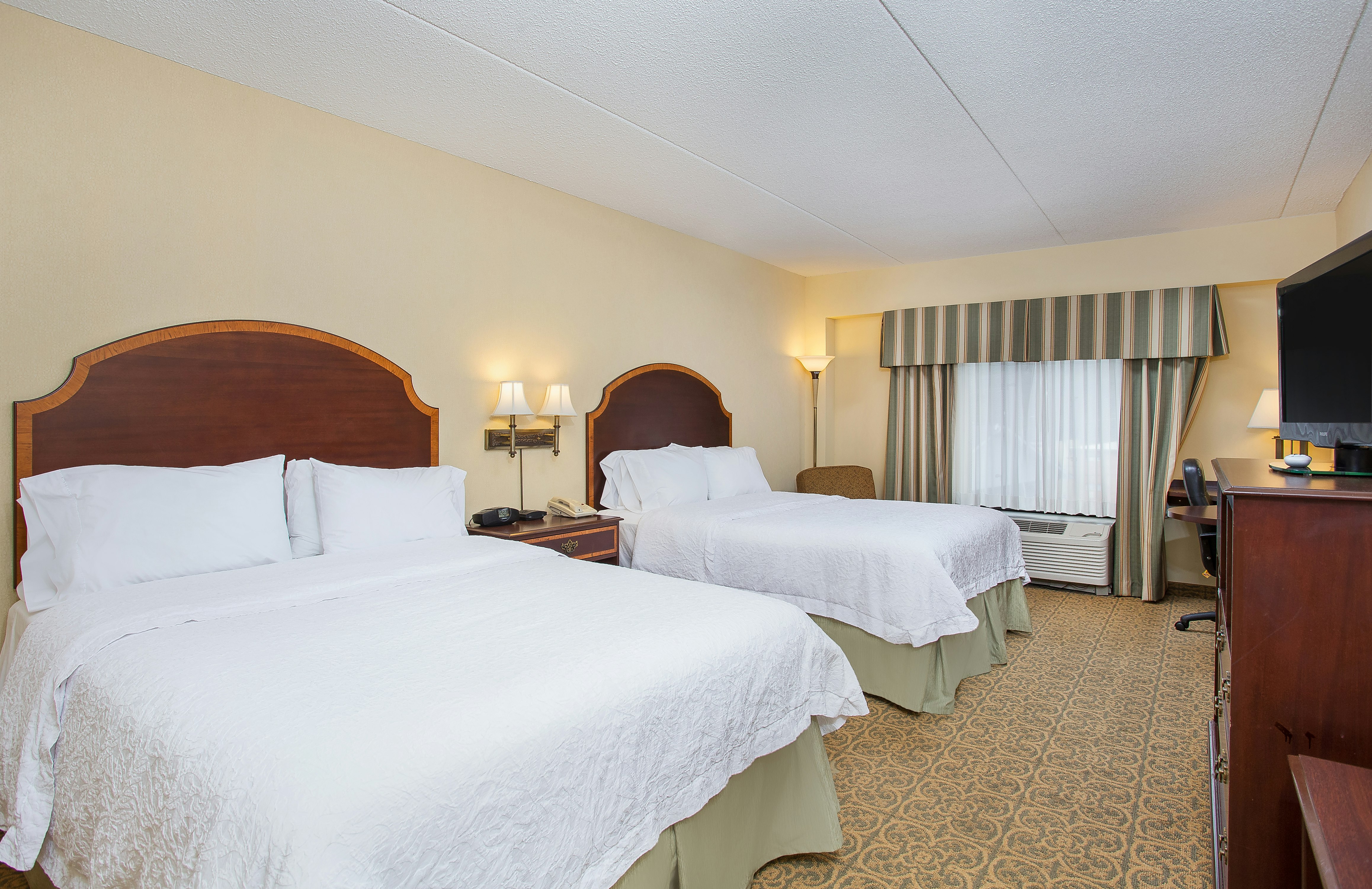 Hampton Inn Pikeville 26/76