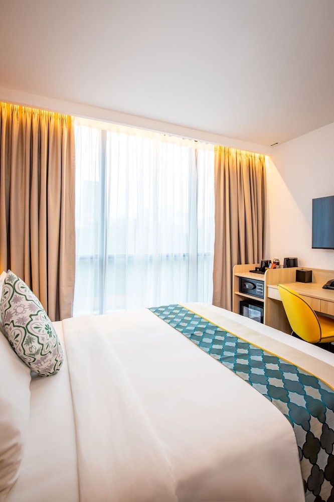 Santa Grand Signature Kuala Lumpur 16/42