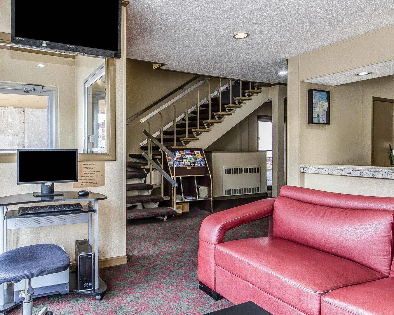 Manitowoc Inn 3/3