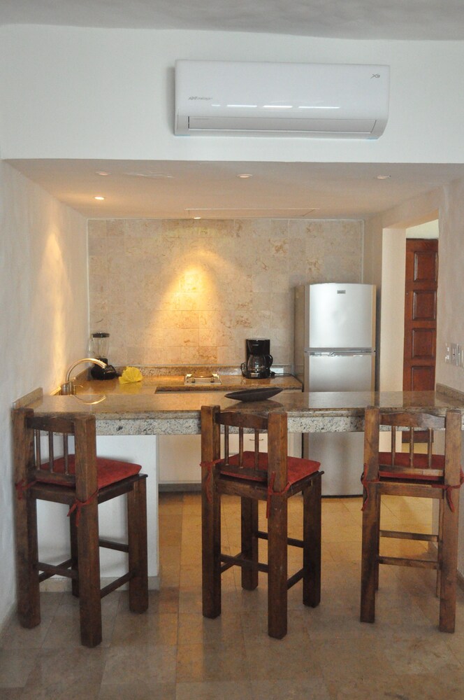 Quijote Inn Hotel 56/67