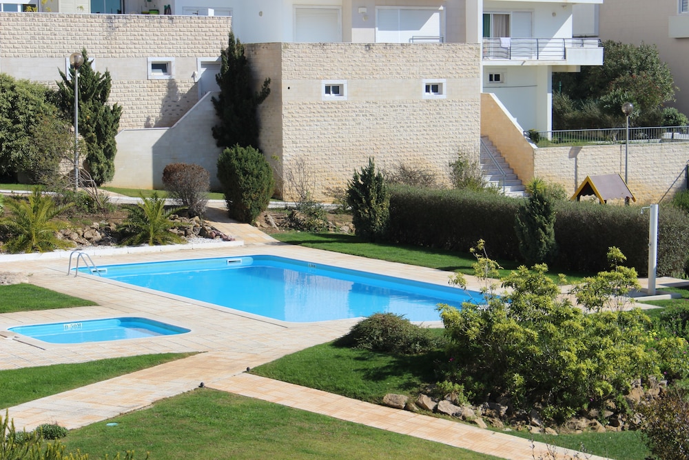 Ericeira Chill Hill 2 Peach Garden 40/50