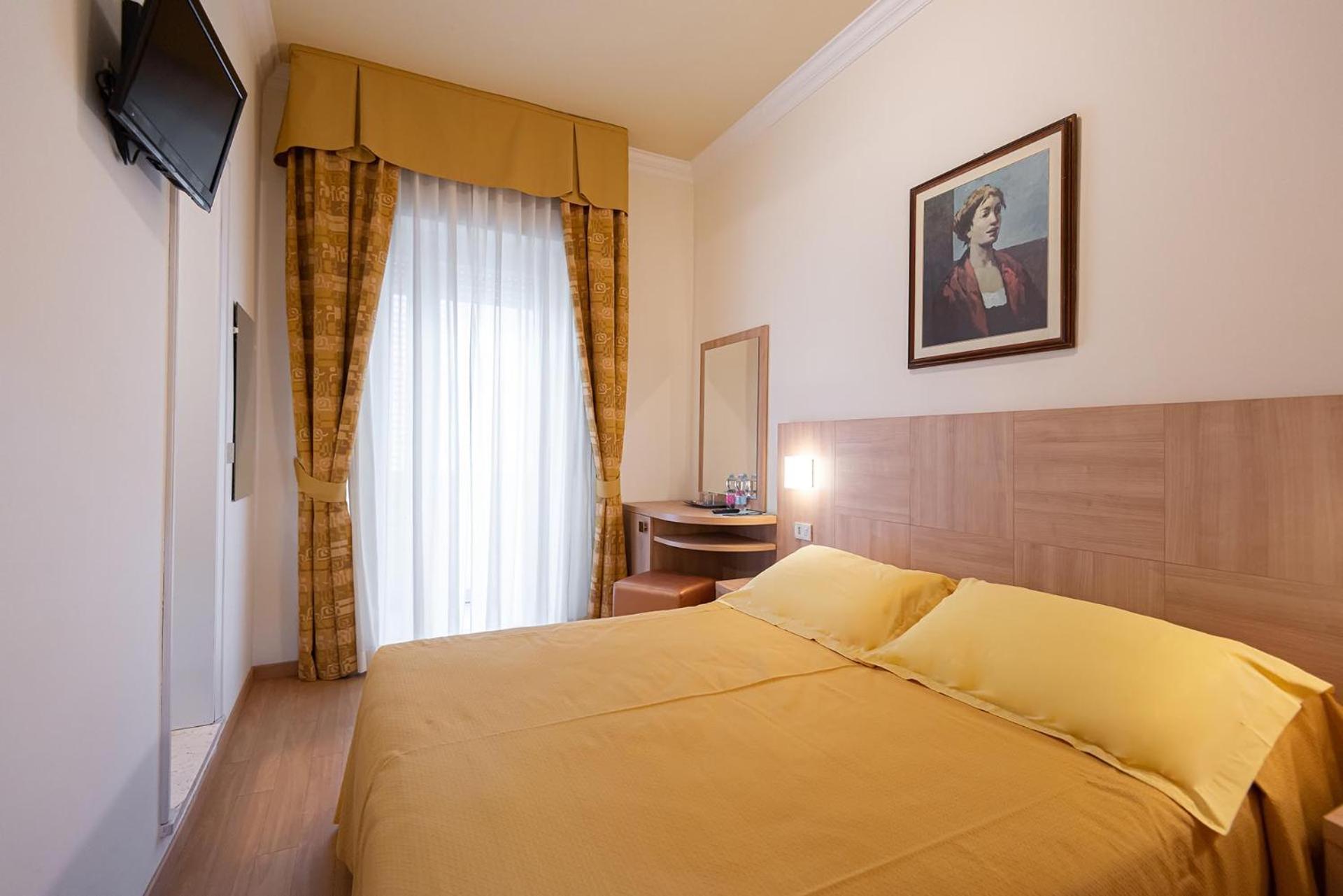 Hotel Corinna 12/50