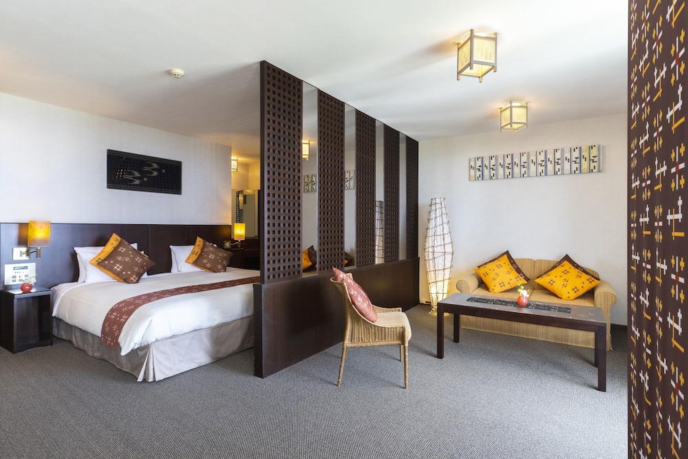 Kumejima, Double Bed